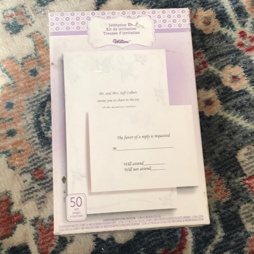 Wilton Dove Wedding Invitation Kit